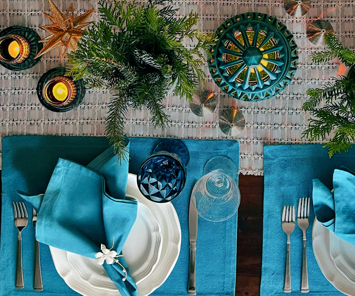 Elevate your table setting with our Teal Napkins – a perfect blend of sophistication and vibrant style.