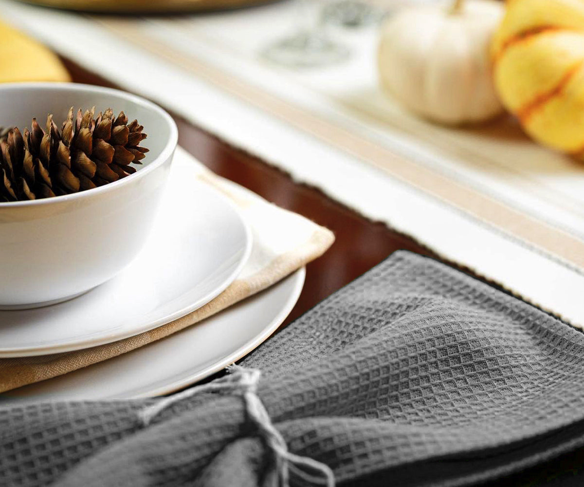 Elevate your kitchen decor with our luxurious waffle kitchen towels, designed for both style and functionality.  Elevate your kitchen decor with our luxurious waffle kitchen towels, designed for both style and functionality.