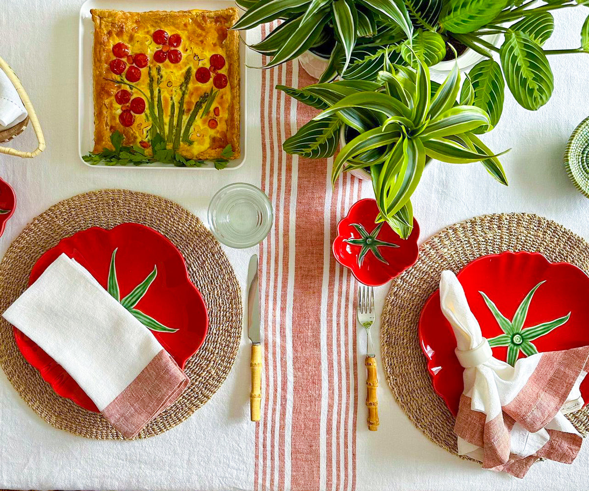 Close-up photo of texture-rich white linen napkins Close-up photo of texture-rich white linen napkins