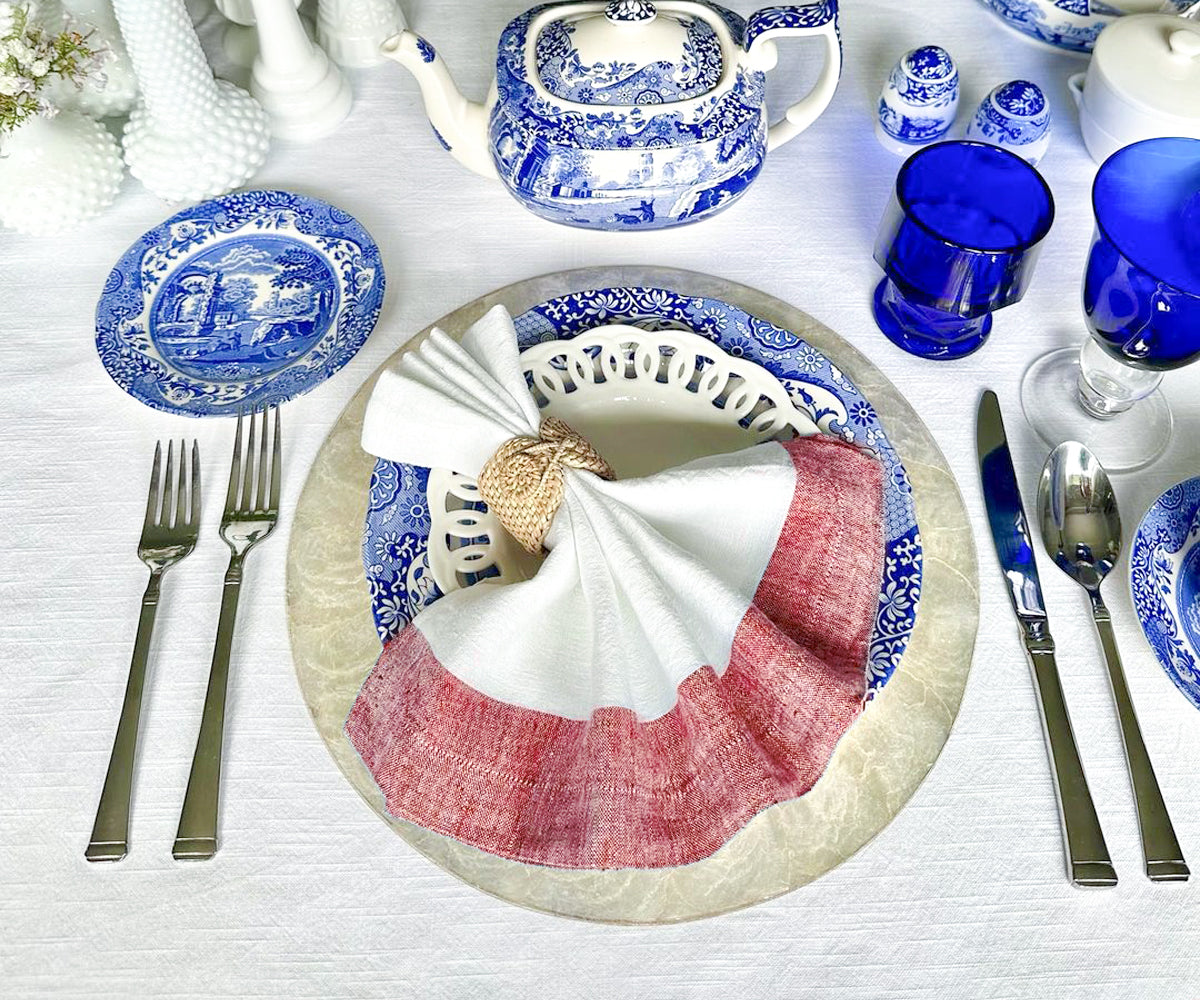 Dinner napkins made of cloth are available in various colors, including white and red. Consider using cloth dinner napkins to elevate your dining experience. Dinner napkins made of cloth are available in various colors, including white and red. Consider using cloth dinner napkins to elevate your dining experience.