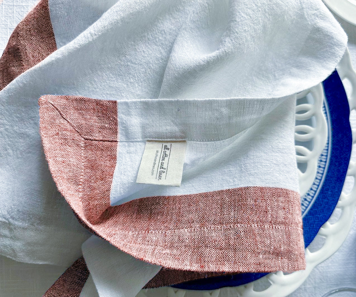 You can choose from a variety of cloth dinner napkins, including white and red options. These cloth napkins add a touch of elegance to your dining experience. You can choose from a variety of cloth dinner napkins, including white and red options. These cloth napkins add a touch of elegance to your dining experience.