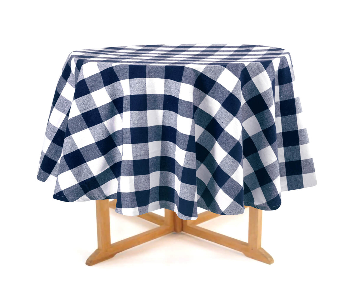 Elevate your outdoor dining setting with stylish blue, round, and outdoor tablecloths, creating a refreshing and inviting ambiance for your gatherings. Elevate your outdoor dining setting with stylish blue, round, and outdoor tablecloths, creating a refreshing and inviting ambiance for your gatherings.