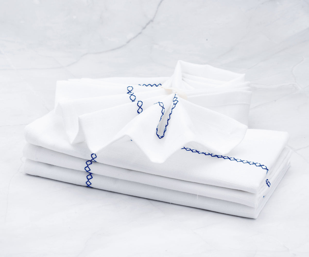 Custom Embroidery Wedding Cloth Napkins for Table Decor Custom Embroidery Wedding Cloth Napkins for Table Decor