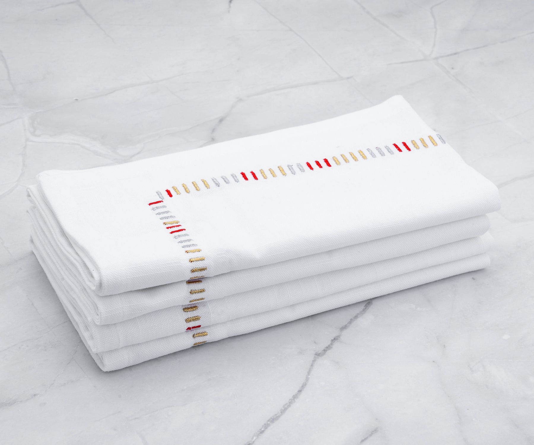 Custom Embroidery Wedding Cloth Napkins for Table Decor Custom Embroidery Wedding Cloth Napkins for Table Decor