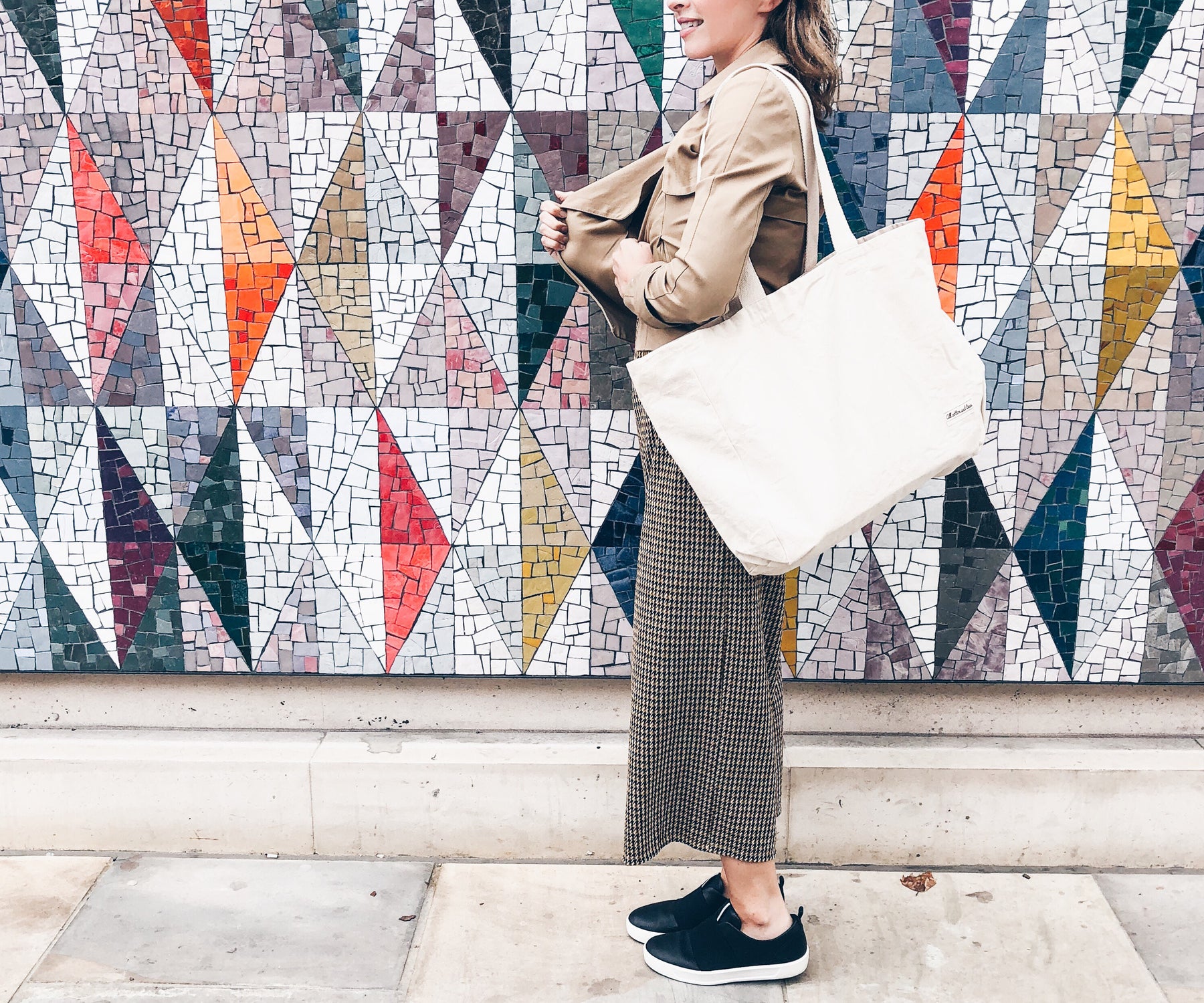 grocery tote bags, large shopping tote bag, women's canvas tote bag, beige tote bag, tote bags for grocery shopping, best canvas tote bags, cloth tote bags, reusable shopping bag tote, canvas bag tote