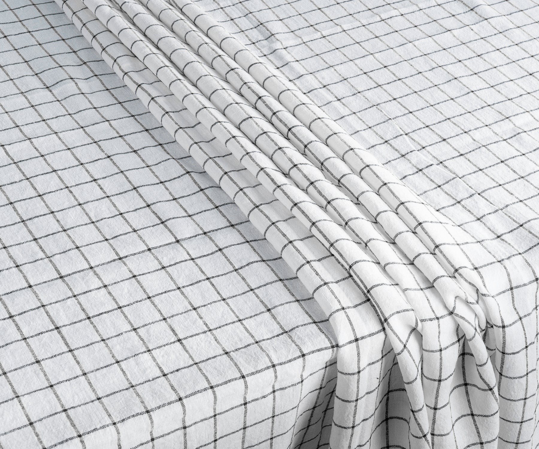 Revamp outdoor dining using a red and white checkered tablecloth. Additionally, explore our holiday-themed tablecloths. Revamp outdoor dining using a red and white checkered tablecloth. Additionally, explore our holiday-themed tablecloths.