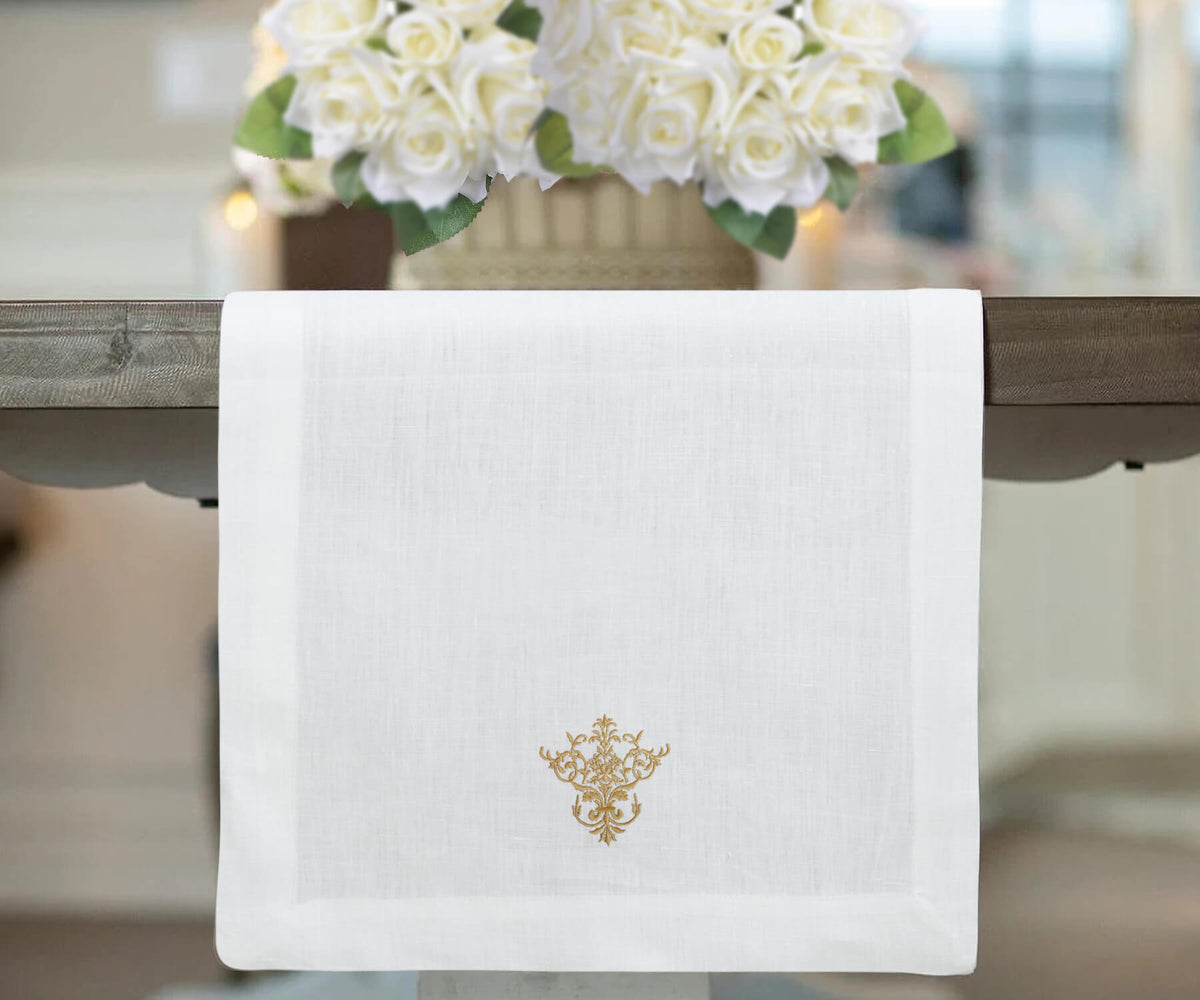 The cotton table runner can be used as a wedding table runner, party table runner, dining table runner, and outdoor table runner.