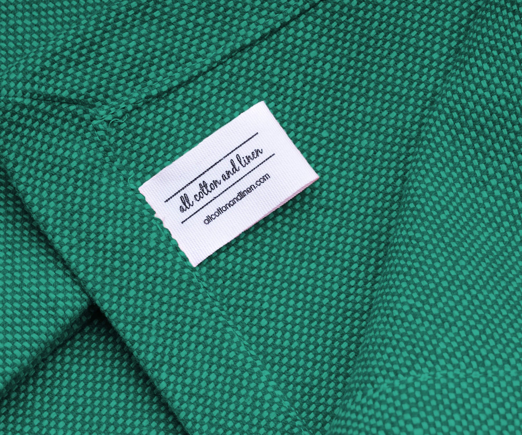 Elevate your dining table with green fabric placemats, providing charm and protection, creating a stylish and enjoyable mealtime experience. Elevate your dining table with green fabric placemats, providing charm and protection, creating a stylish and enjoyable mealtime experience.