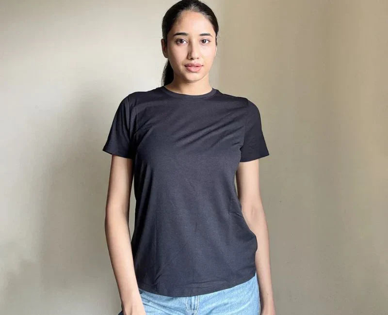 How to Style a T-Shirt for Women: A Complete Guide