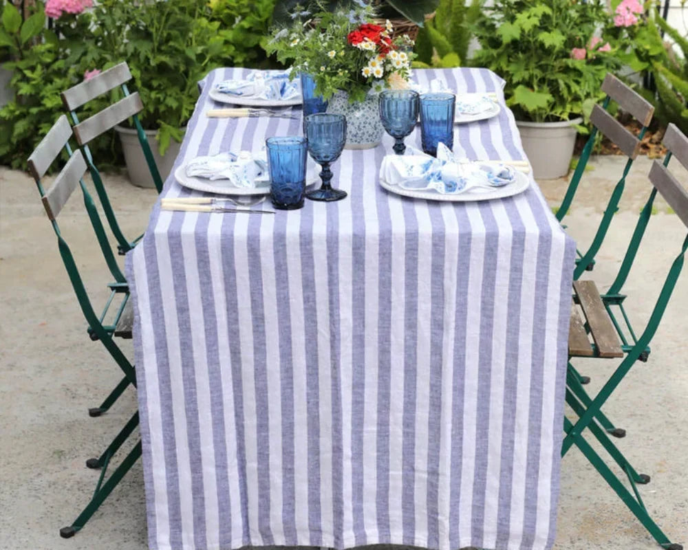 The Complete Guide to Tablecloths: Sizes, Fabrics, and Styling Tips