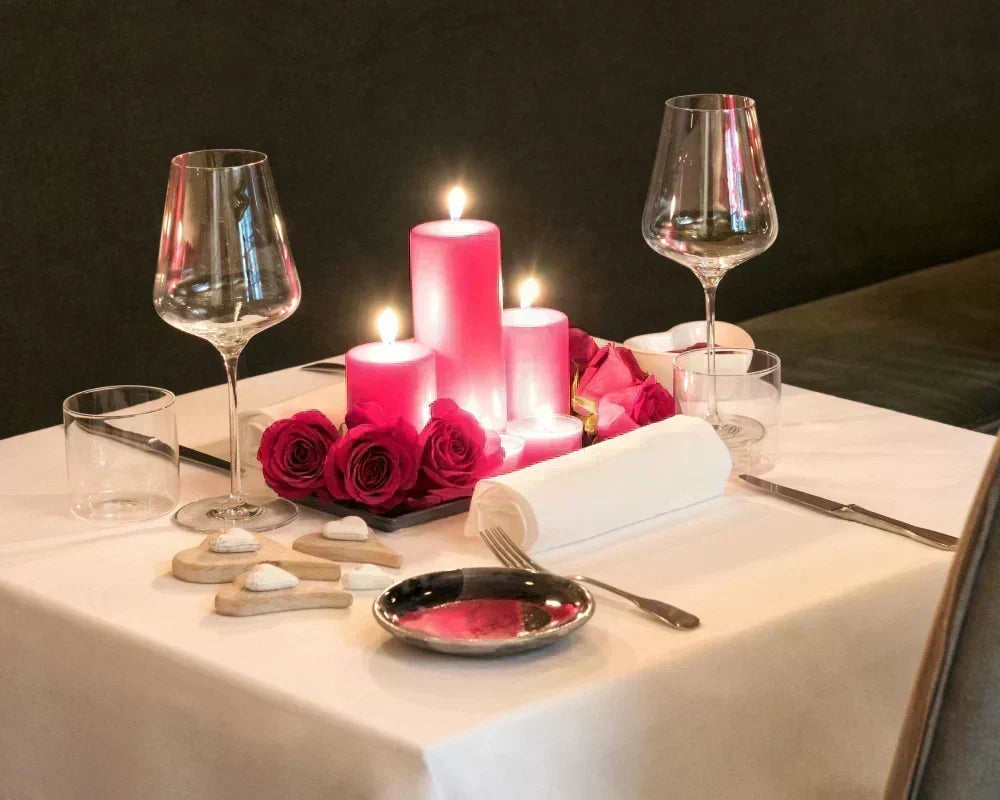 restaurant table setting