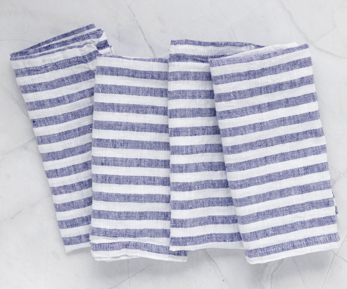 Large Linen Napkins: Make a bold statement with our Large Linen Napkins, designed for those who appreciate generous sizing and a touch of luxury.