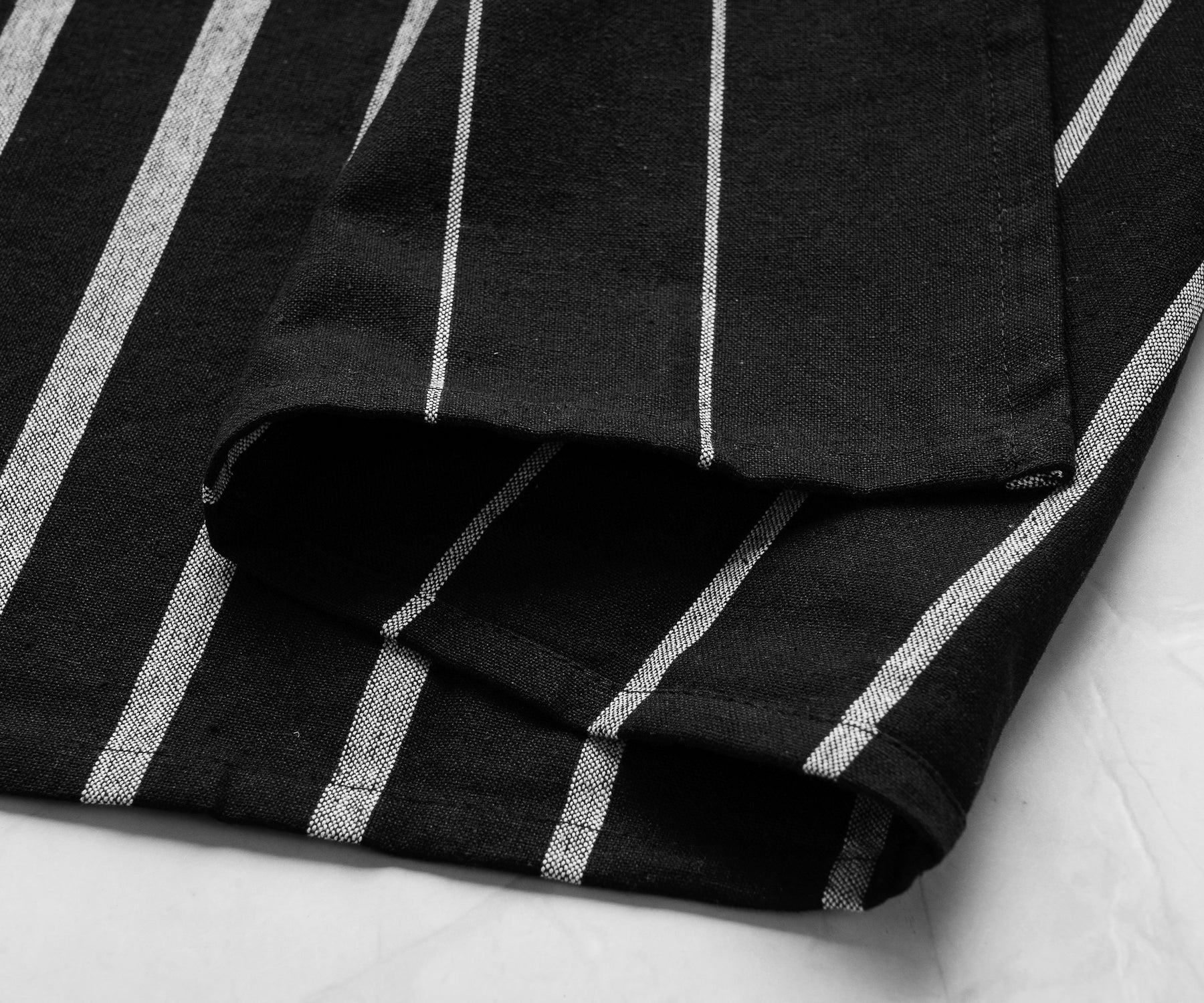 Dish Towels for Kitchen, Fall Kitchen Towels, Flour Sack Dish Towels, Geometry Kitchen Towels, Halloween Kitchen Towels, Kitchen Towels Cotton, Cotton Kitchen Towels, Kitchen Cotton TowelsSingle black and white striped rectangular dish towel with a contrasting stripe