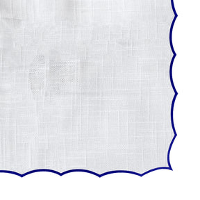 Blue and white cloth tablecloth with scalloped edge design, ideal for banquets, family gatherings, and formal dining.