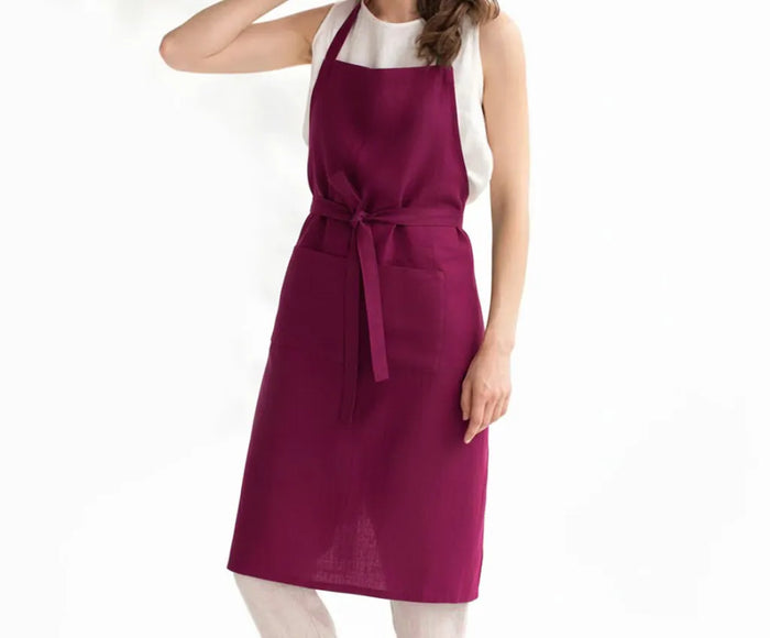 Made from 100% linen, this linen apron is soft, breathable, and durable for daily use.