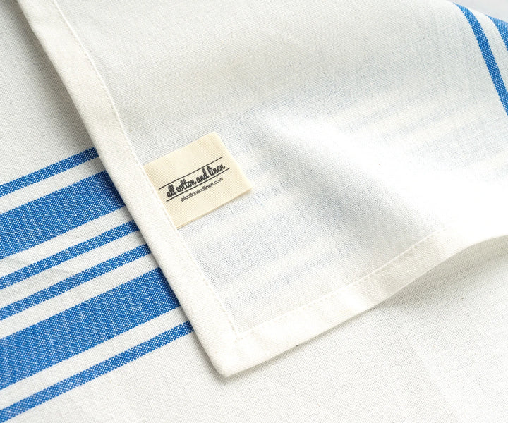 royal blue napkins