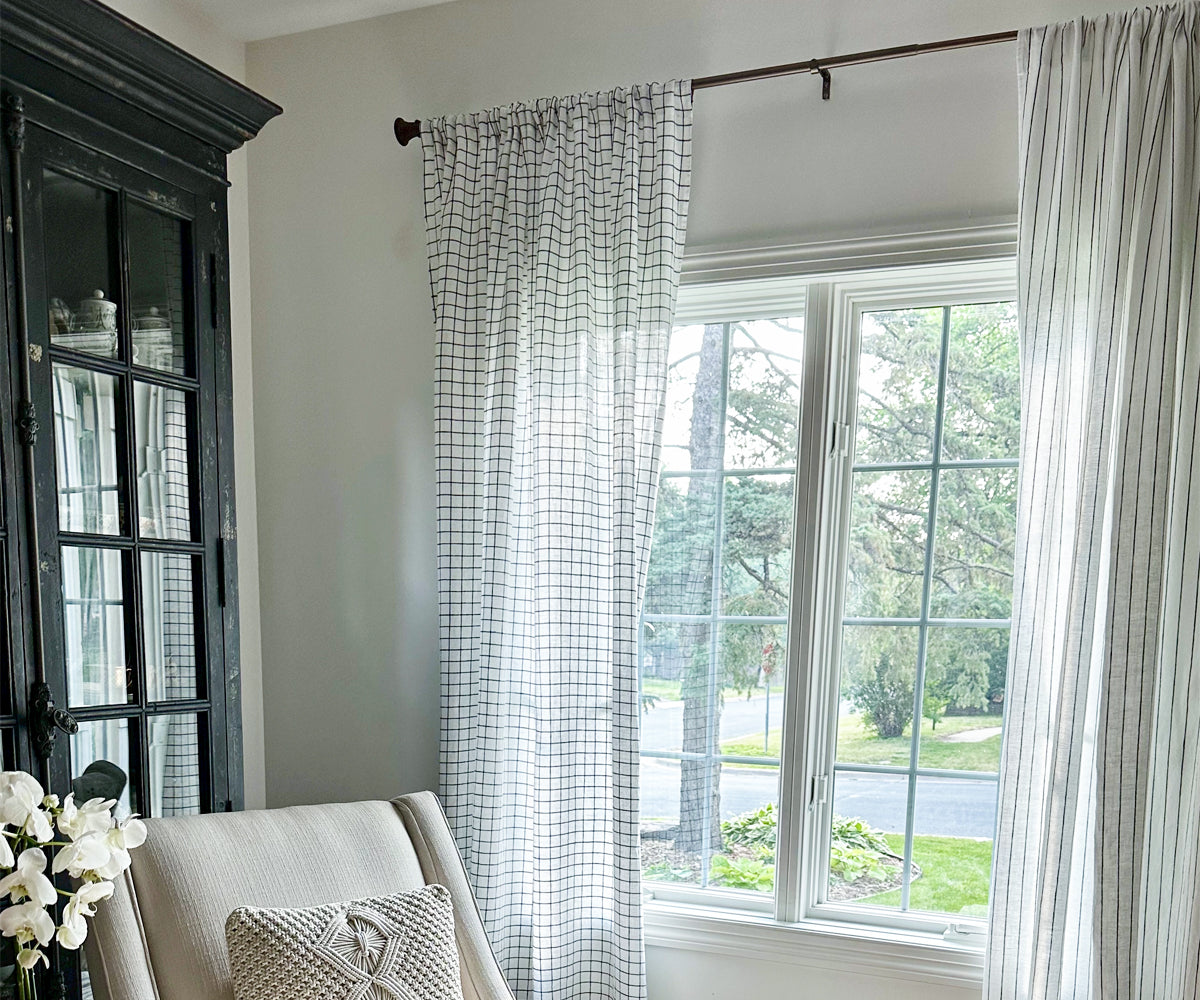 Farmhouse-style shower curtain for a rustic charm