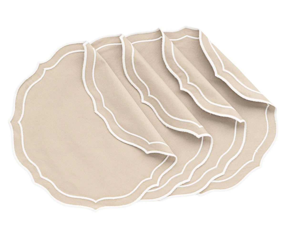Set of 4 beige cotton round placemats with scalloped edge