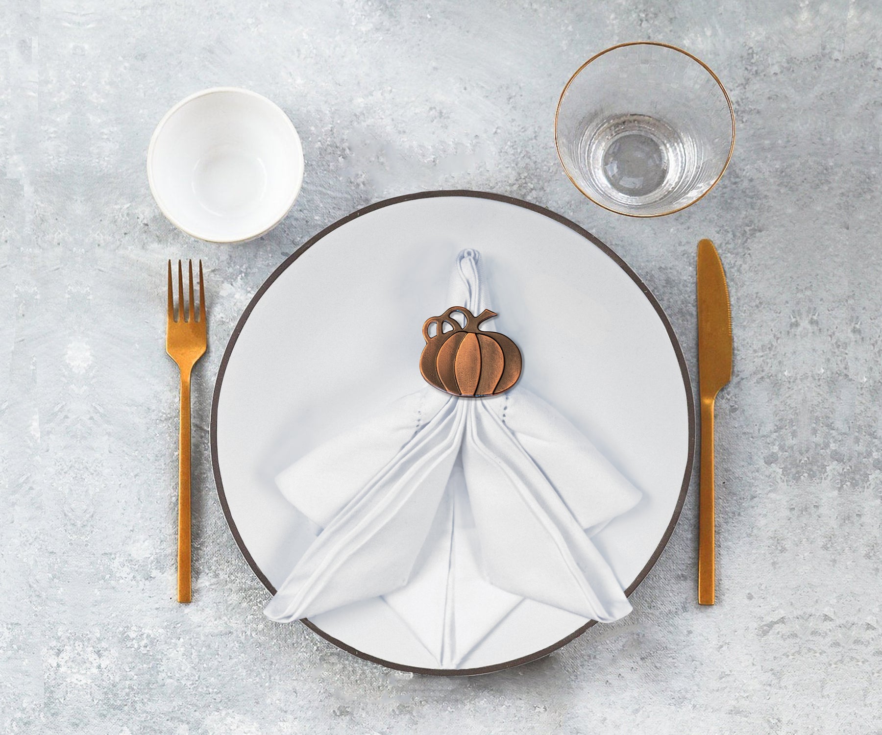The classic white color effortlessly complements any tableware, allowing your culinary creations to take center stage. 