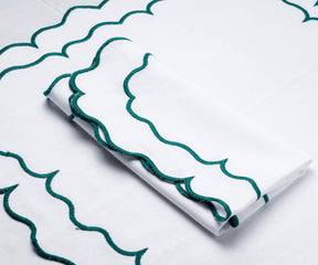 Cloth Napkins, Cloth Napkins For Weddings, Holiday Cloth Napkins, White Cloth Napkins, Wedding Napkins, Embroidered Napkins, Green Napkins, Green Cloth Napkins.