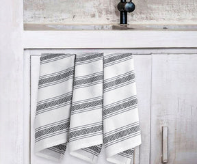 This makes it easy to coordinate black kitchen towels with other kitchen linens for a cohesive and stylish look.