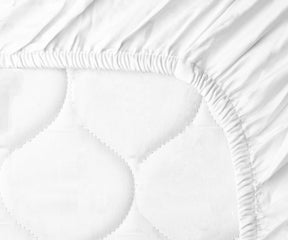Premium cotton fitted sheet for a soft touch and a snug fit on your bed.
