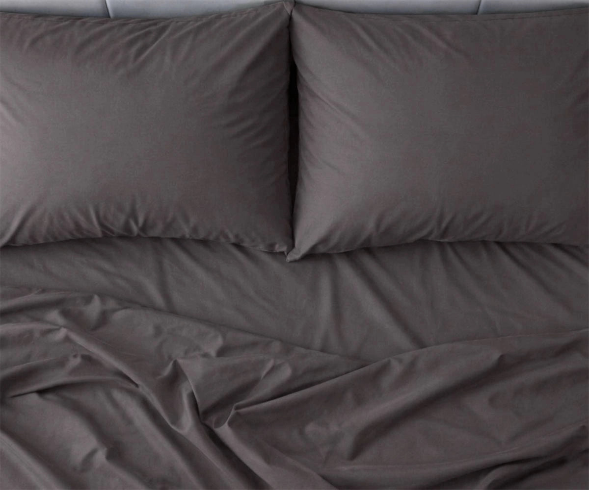 Brown cotton sateen bed sheets 400 thread count made from 100% cotton, soft luxury bedding for king and queen size beds.