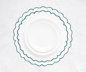 Soft cotton placemats in green and white for stylish table setup