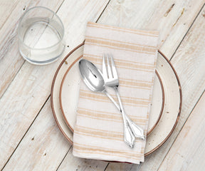 Premium linen napkins ideal for wedding settings.