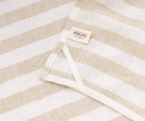 Durable linen kitchen towels, perfect for drying dishes
