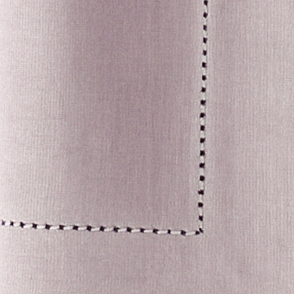 Lilac linen napkin crafted from 100% linen – ideal for weddings, spring dining, and festive gatherings.