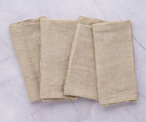 Cloth napkins set of 6, providing versatility for larger gatherings, enhancing your table arrangement.