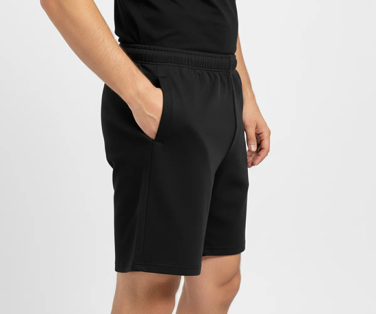 Regular fit men’s athletic shorts in soft cotton, stylish and functional design with elastic waist and drawstring closure