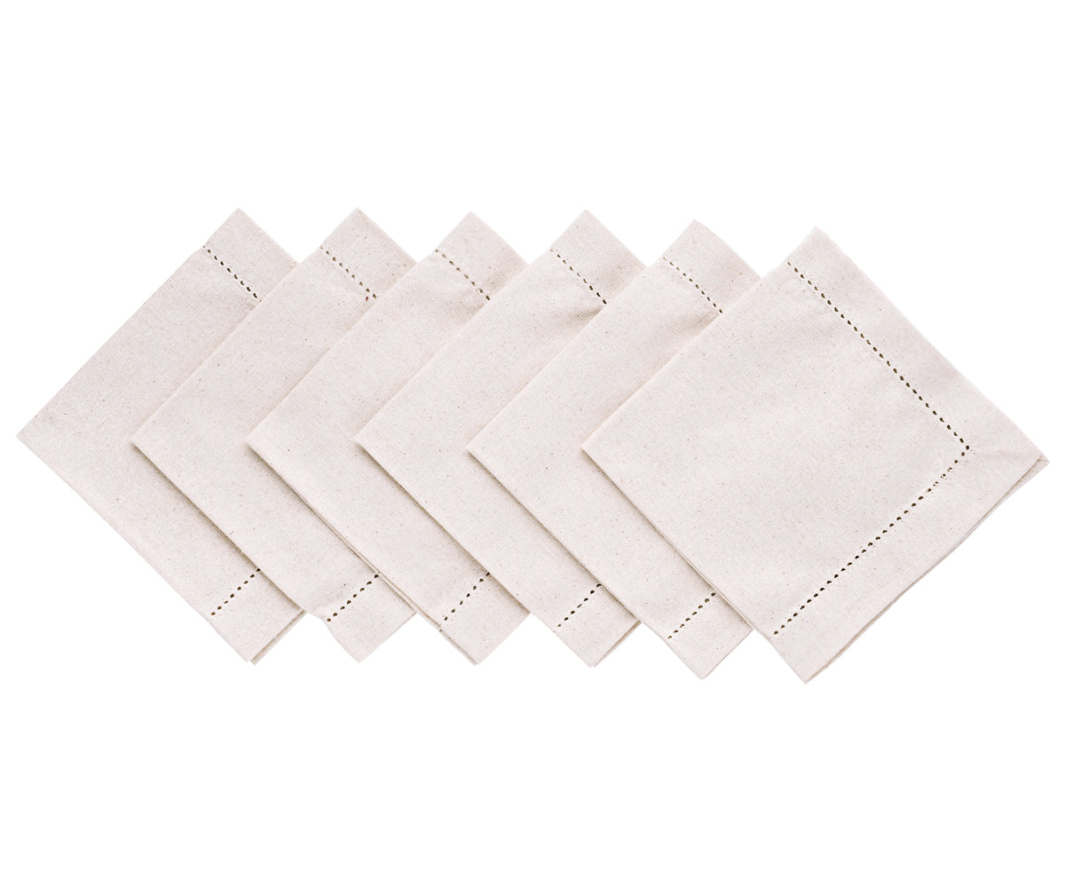 cloth napkins set of 6 creating a beautiful focal point that enhances the overall visual appeal of your dining experience.