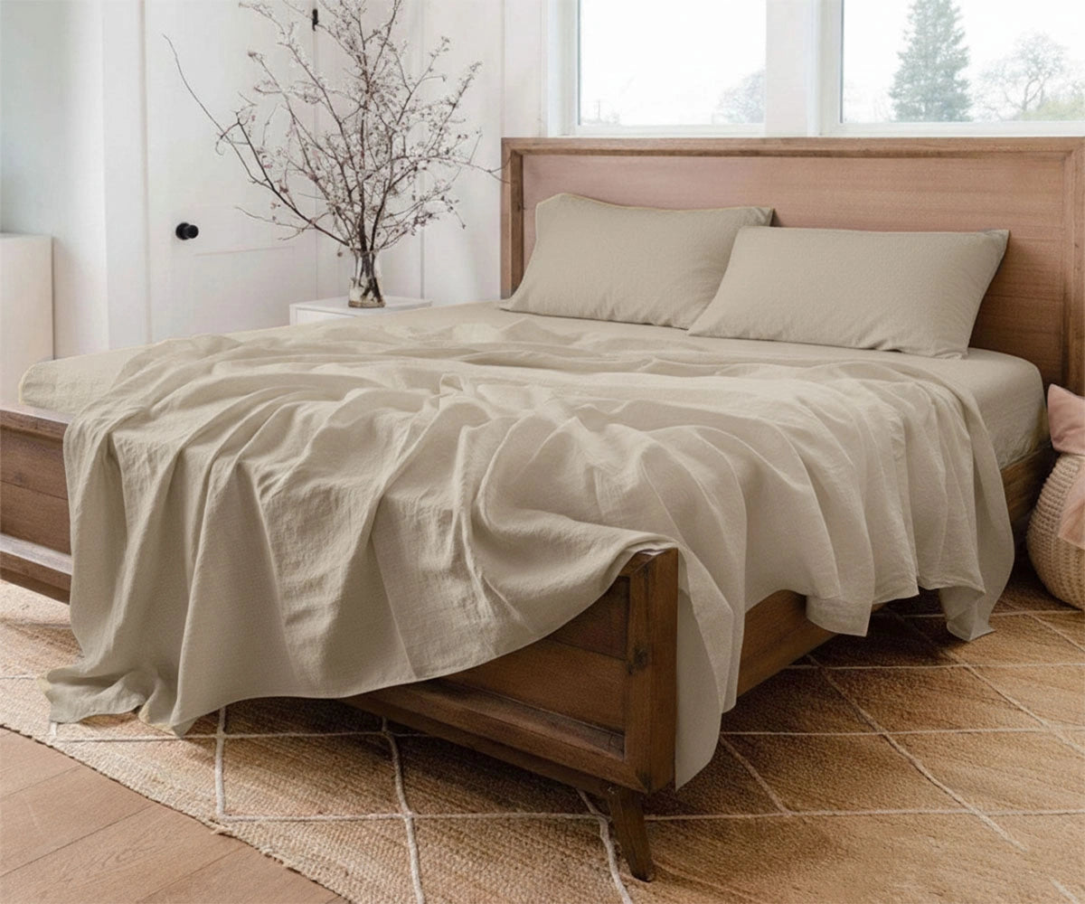 Natural linen bed sheet set in undyed 100% 100% European flax for organic, eco-friendly bedroom décor.