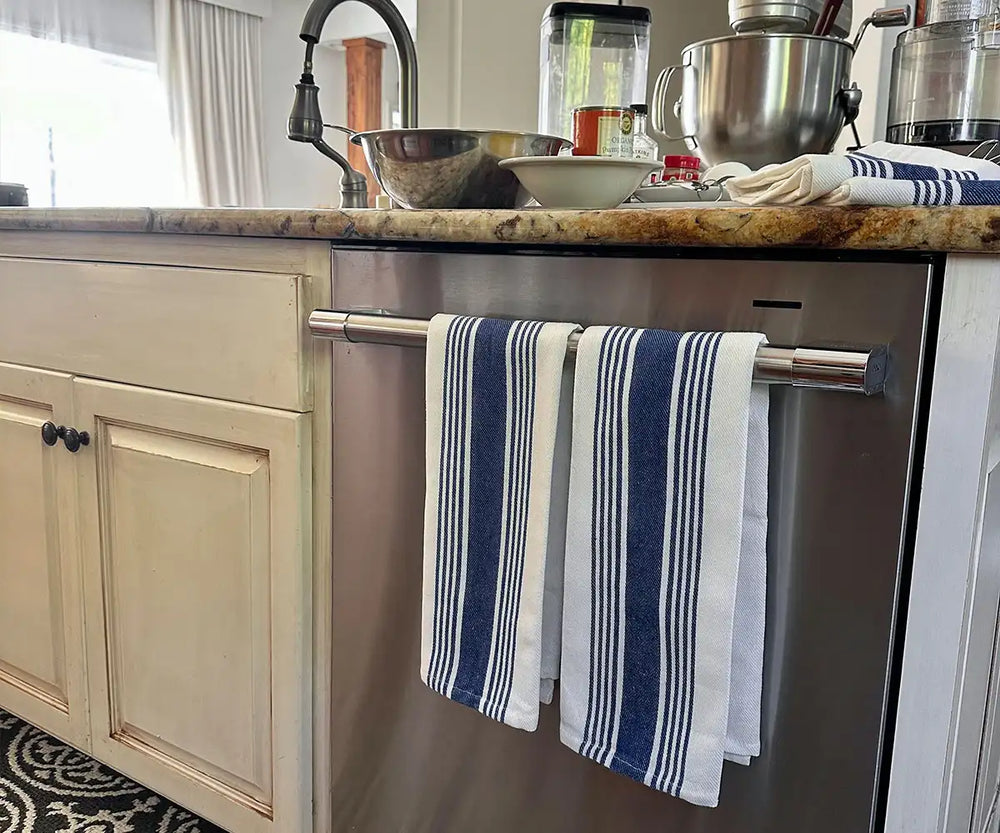 Navy-trendy-dishtowel-