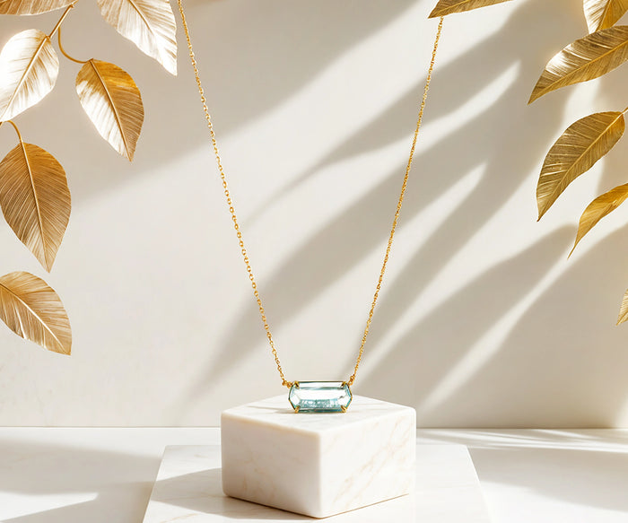 Ocean Blue Pendant Necklace Close Up