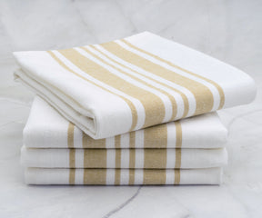 Classic cotton tea towels perfect for drying dishes.