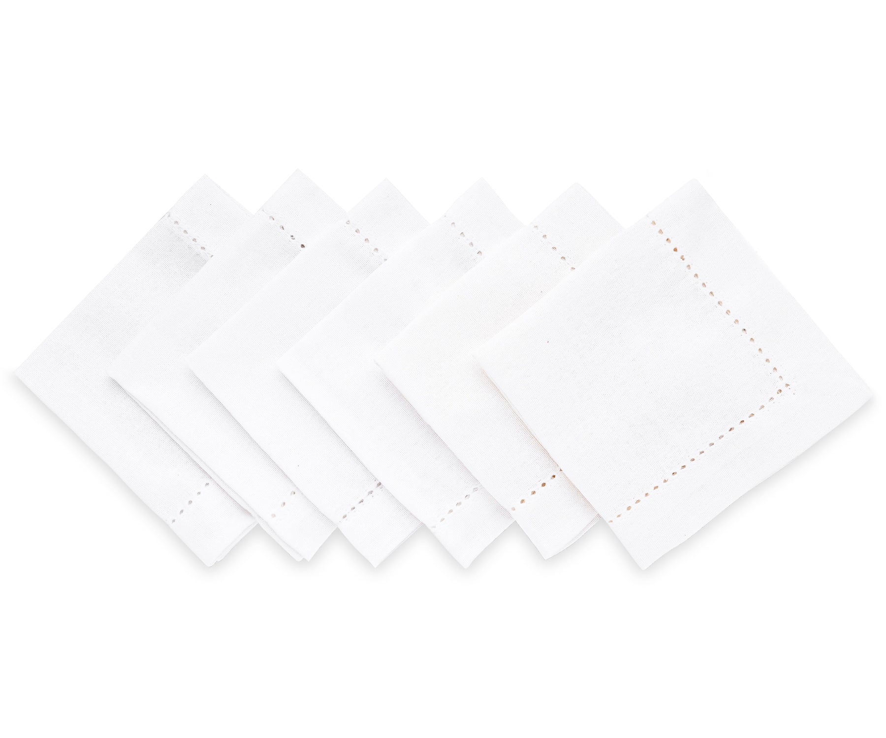 White napkins set of 6 are incredibly versatile and can be easily coordinated with a wide range of table linens