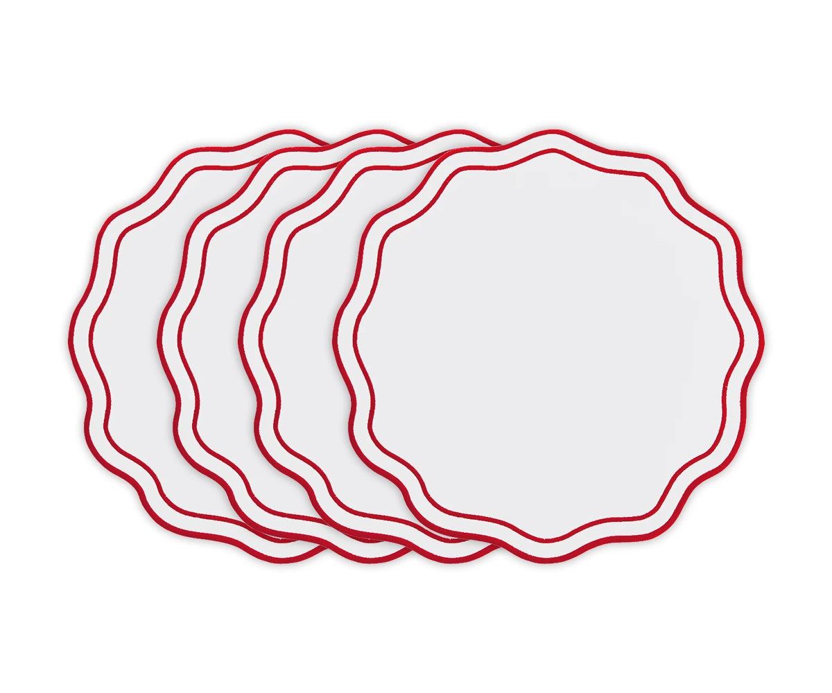 Red round scalloped cotton placemats set of 4
