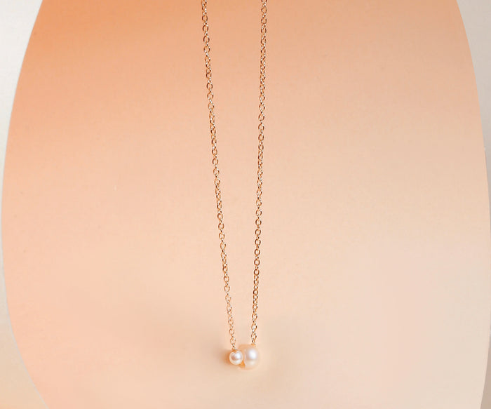 Dainty freshwater pearl pendant necklace with elegant gold duo chain for women