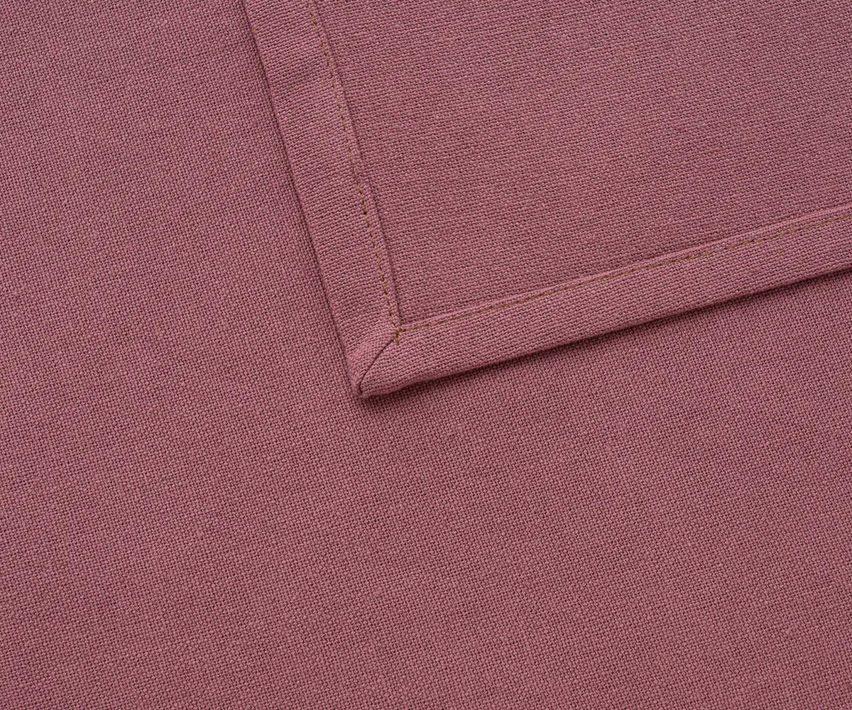 Elegant cotton table napkins for weddings and special occasions