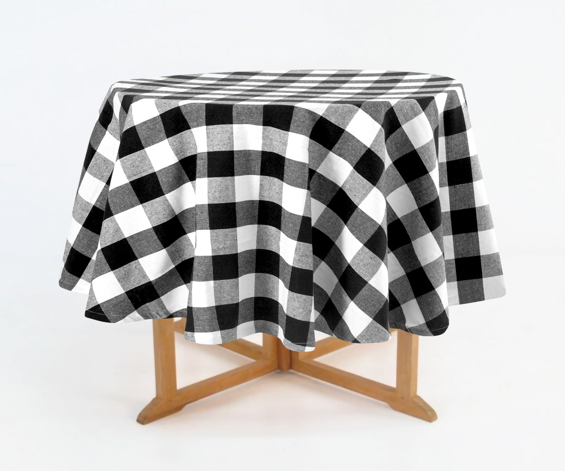 60-inch round tablecloth, tailored for round tables, offers a neat and tailored appearance.