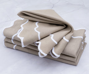 Scalloped Napkins - Cloth Napkins for Wedding