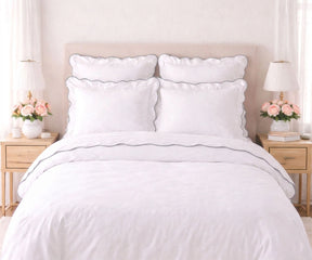 Grey scalloped edge bedding set queen size in 100% cotton with soft luxury finish and modern interior look