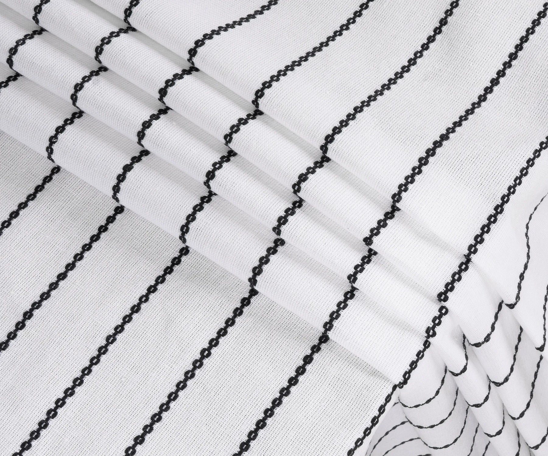 Elegant dining table cover in black and white cotton fabric