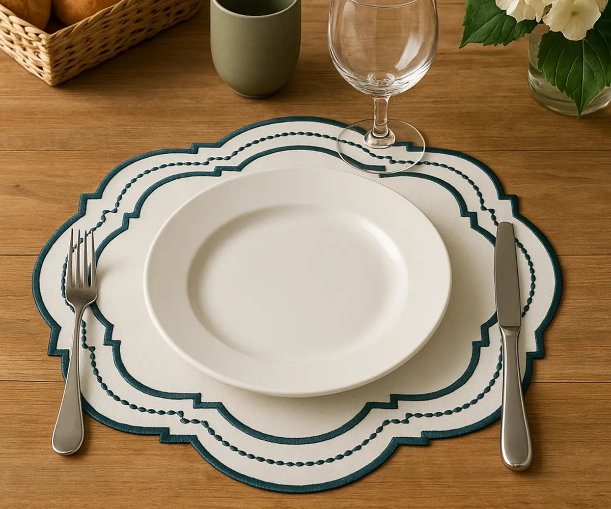 Set of 4 green and white oval cotton placemats for dining table, 17x14 inches