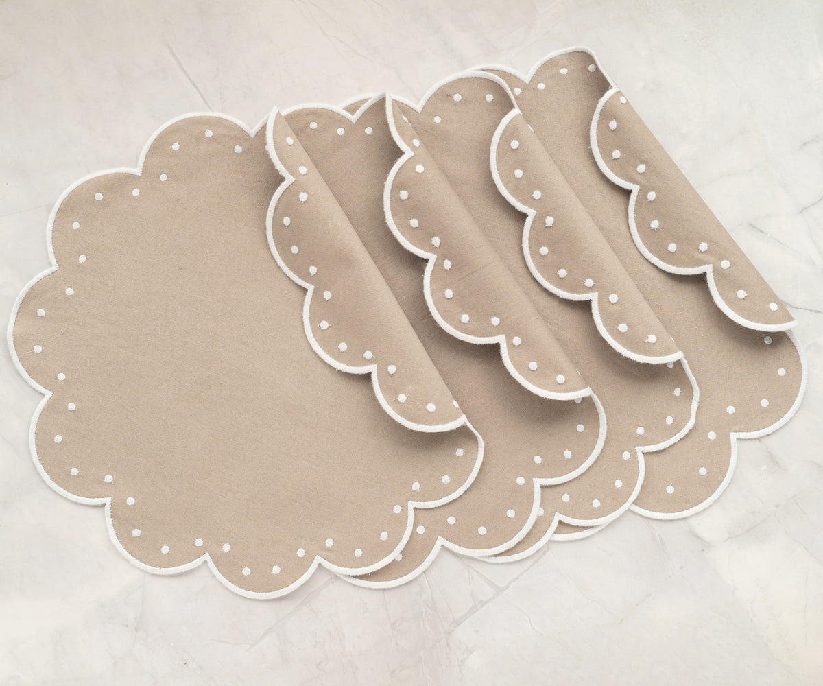 Placemats Round - Scallop Placemat Washable