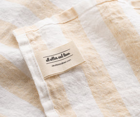 Impress your guests with the sophistication of our guest towels, blending style and comfort for a memorable stay.
