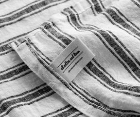 Create a simple rustic kitchen ambiance with our hand face towels, featuring natural textures and a timeless design.